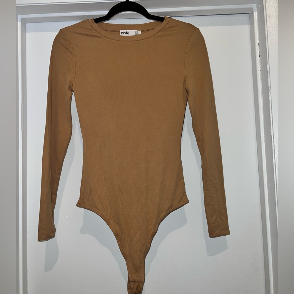 Ribbed long sleeved bodysuit